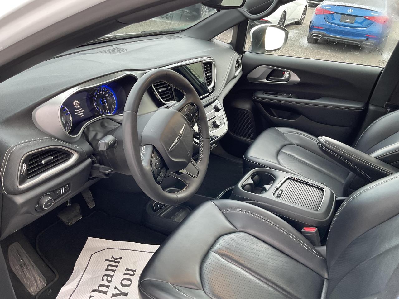 2023 Chrysler Pacifica Touring-L Front-Wheel Drive Passenger Van Photo