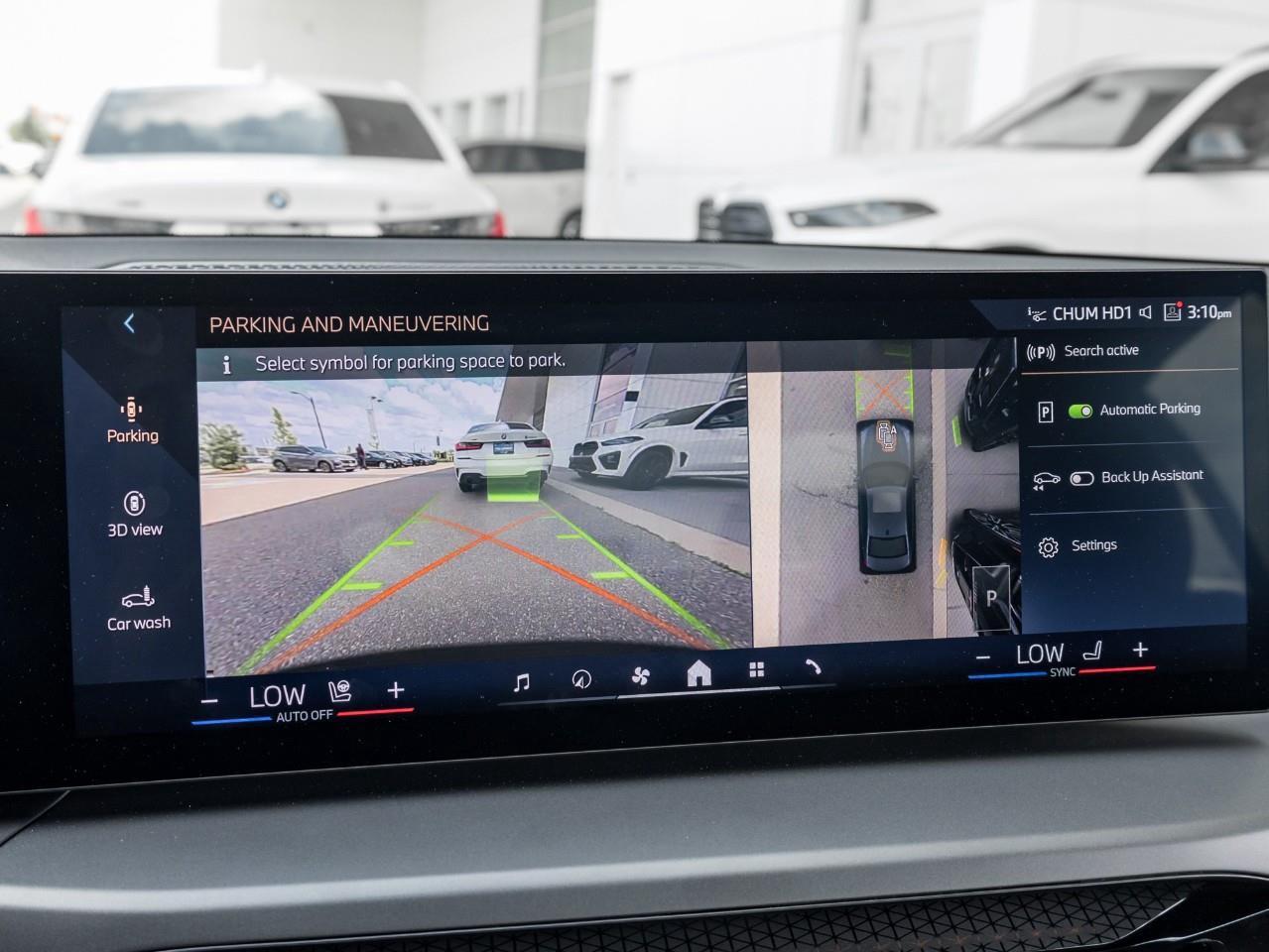 2025 BMW 330 i xDrive 4dr All-Wheel Drive Sedan Photo