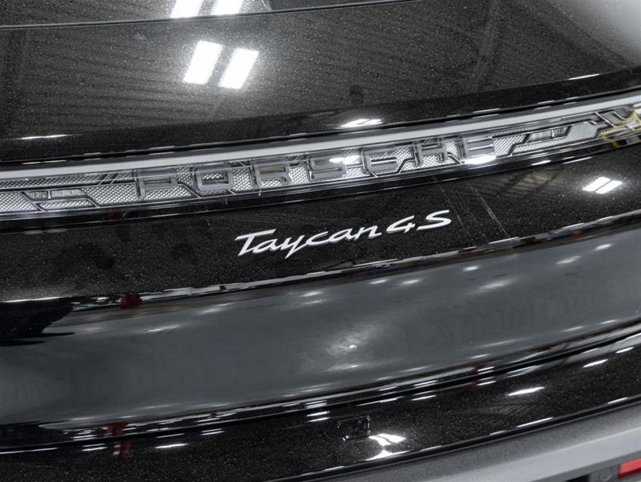 2025 Porsche Taycan  Photo