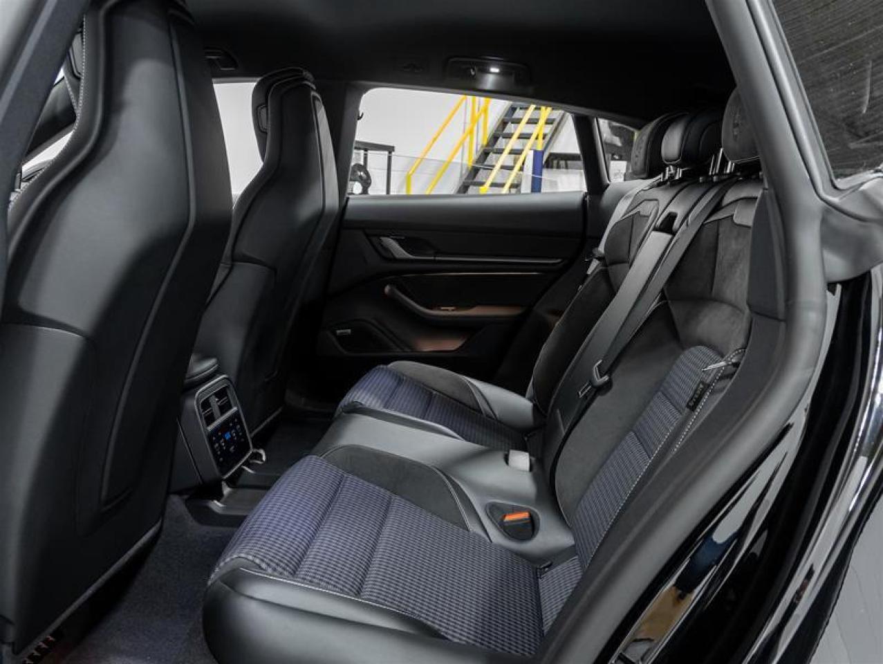 2025 Porsche Taycan  Photo