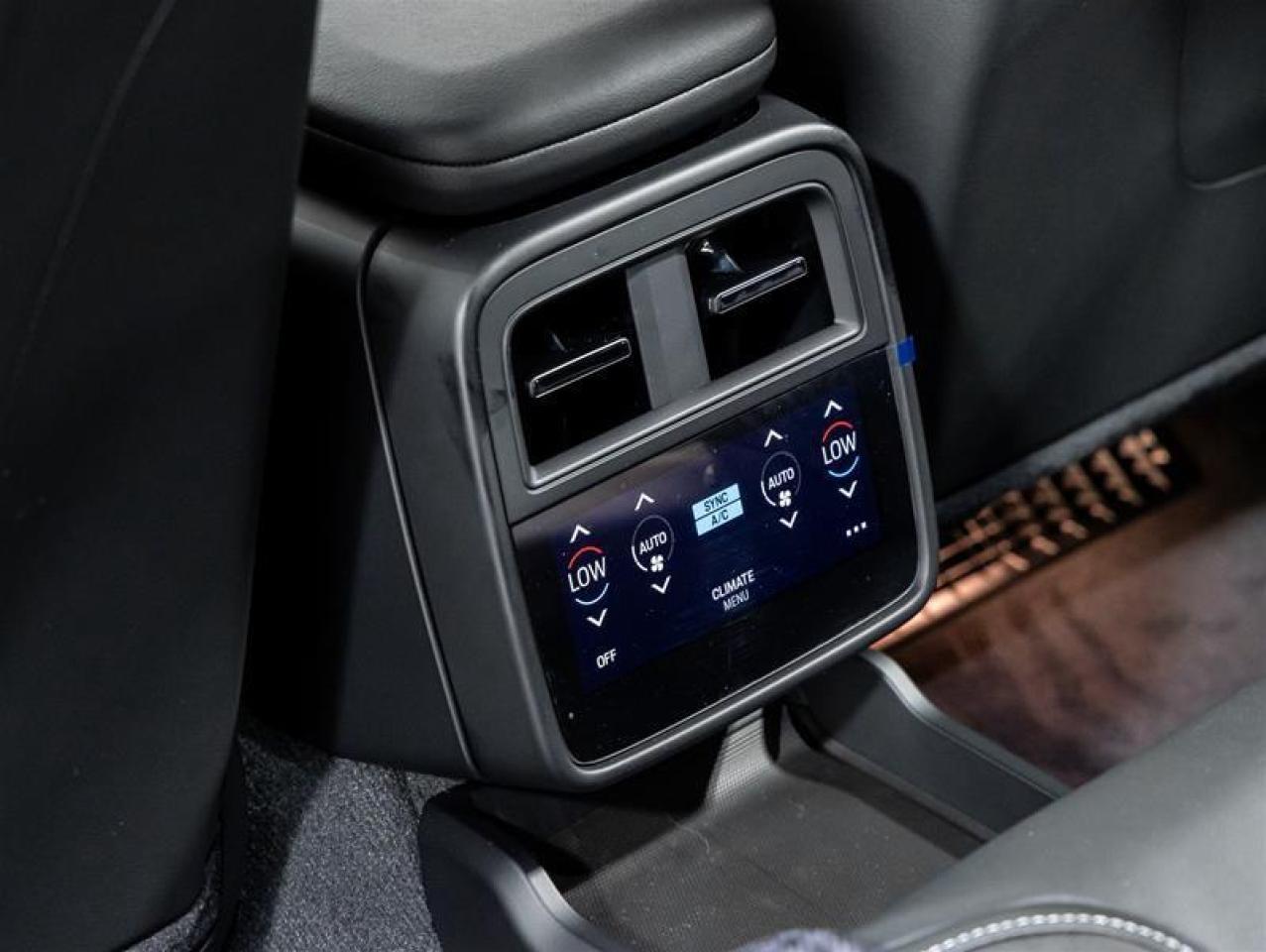 2025 Porsche Taycan  Photo