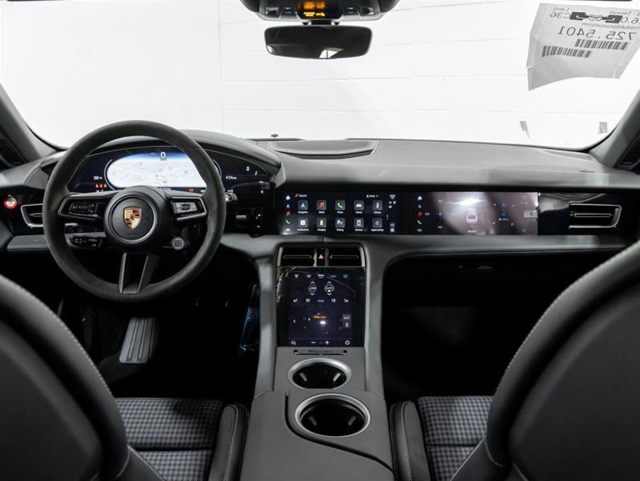 2025 Porsche Taycan  Photo