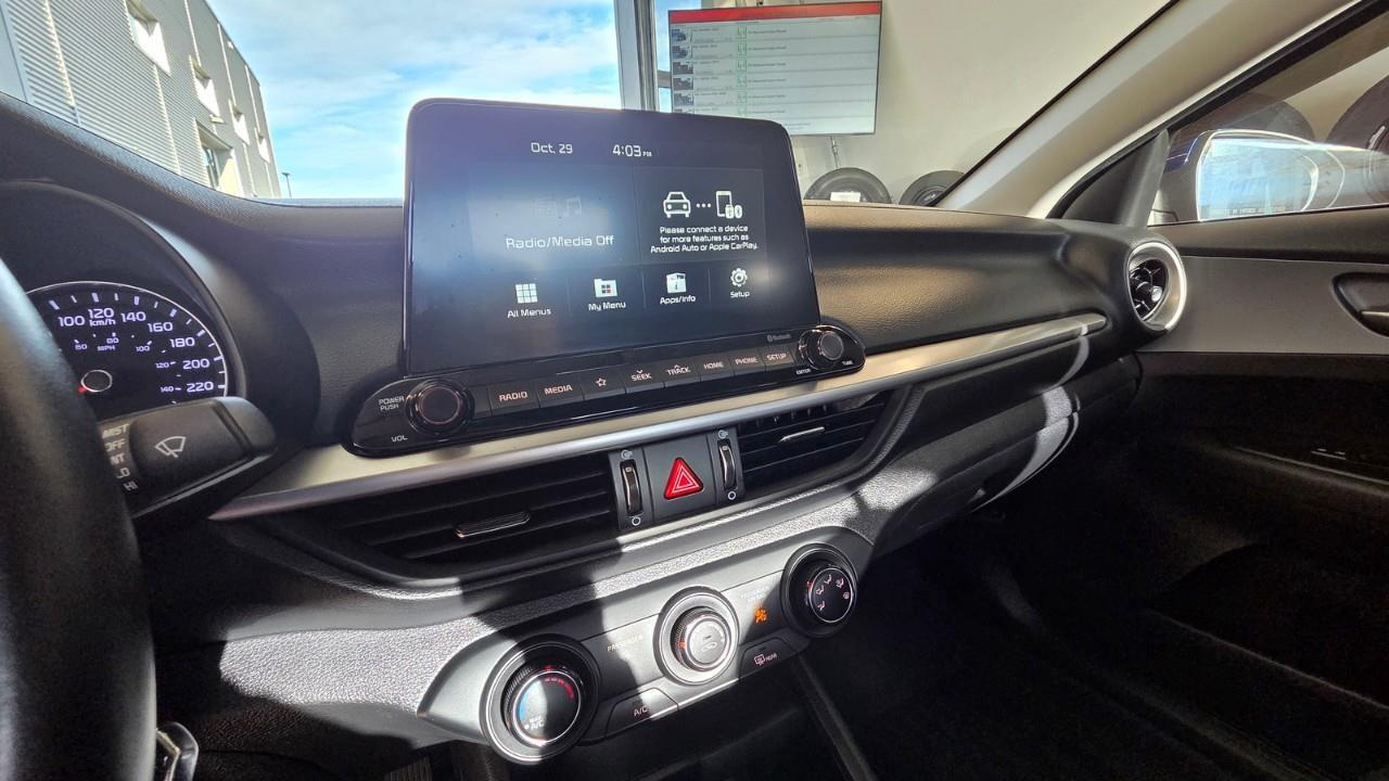 2021 Kia Forte LX 4dr Sedan Photo