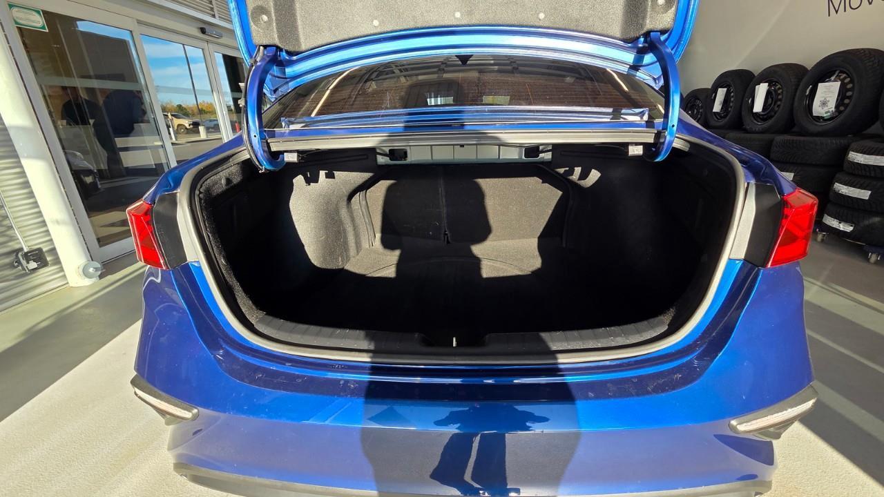 2021 Kia Forte LX 4dr Sedan Photo