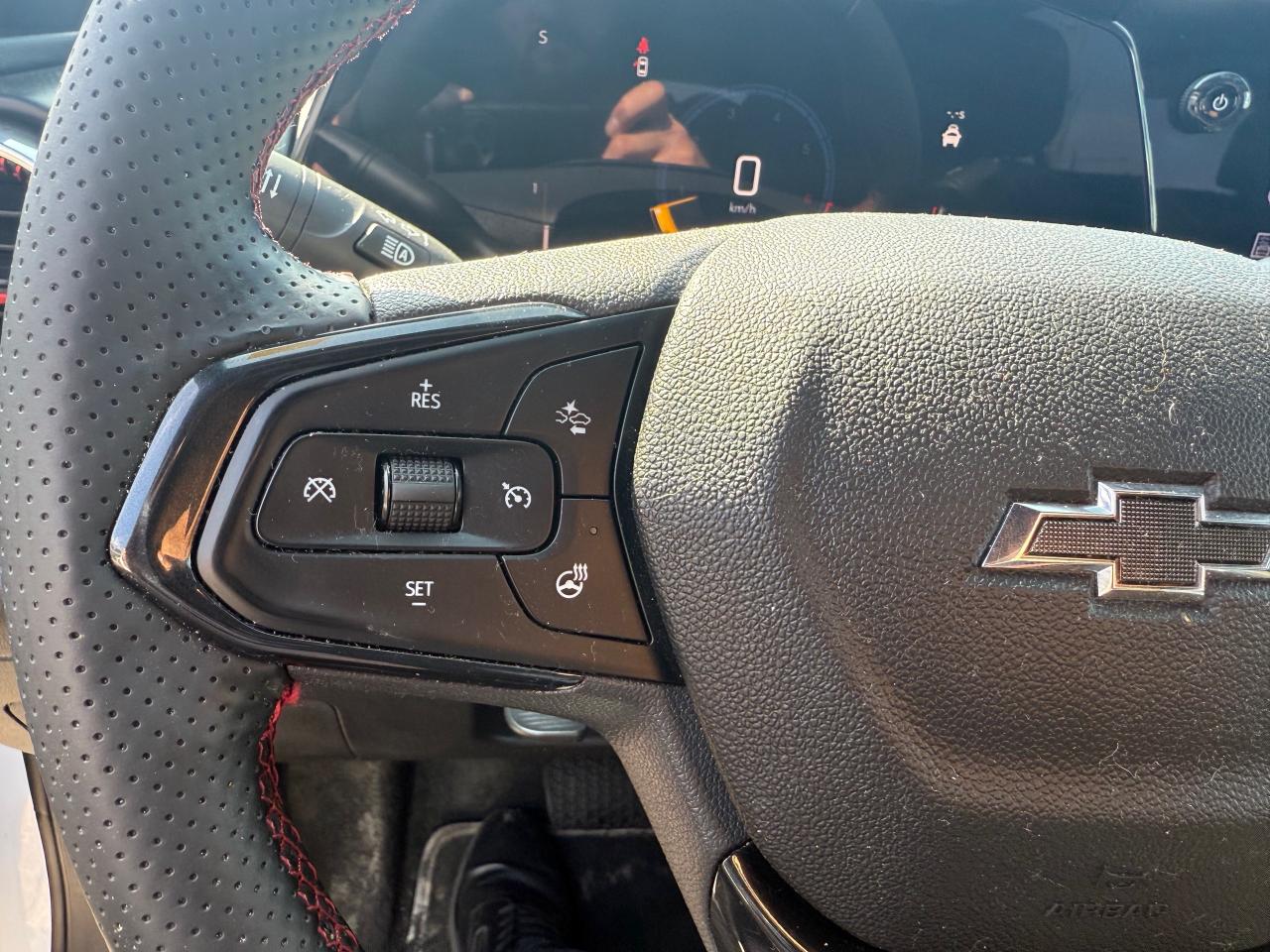 2024 Chevrolet Trax 2RS 4dr Front-Wheel Drive Photo