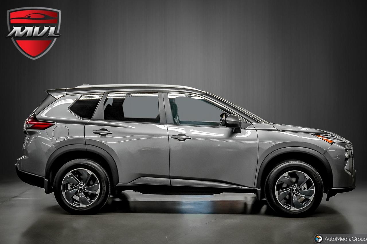 2025 Nissan Rogue SV Moonroof 4dr All-Wheel Drive Sport Utility Photo2