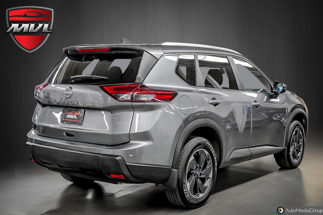 2025 Nissan Rogue SV Moonroof 4dr All-Wheel Drive Sport Utility Photo3