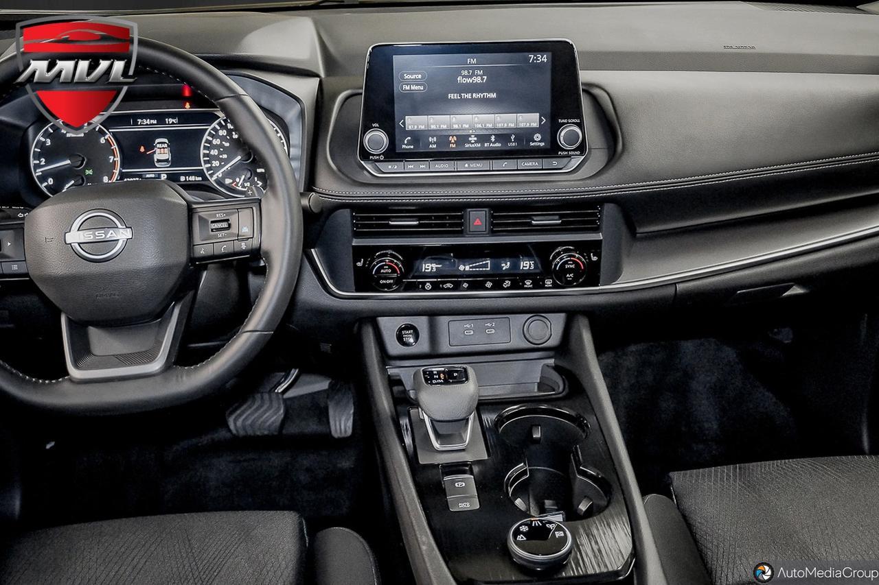 2025 Nissan Rogue SV Moonroof 4dr All-Wheel Drive Sport Utility Photo