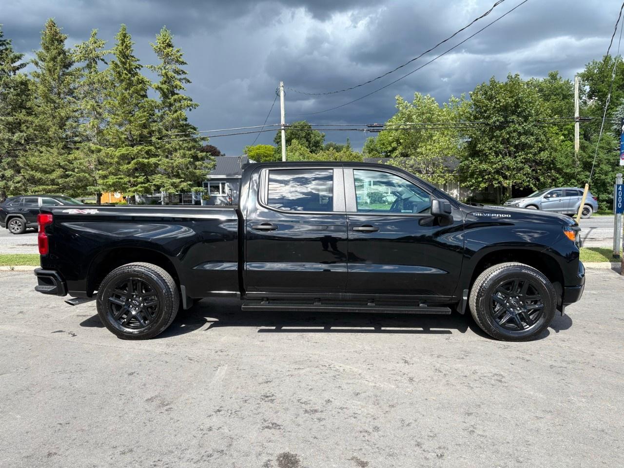 2026 Chevrolet Silverado 1500 Crew Cab Standard Box 4-Wheel Drive Custom Photo