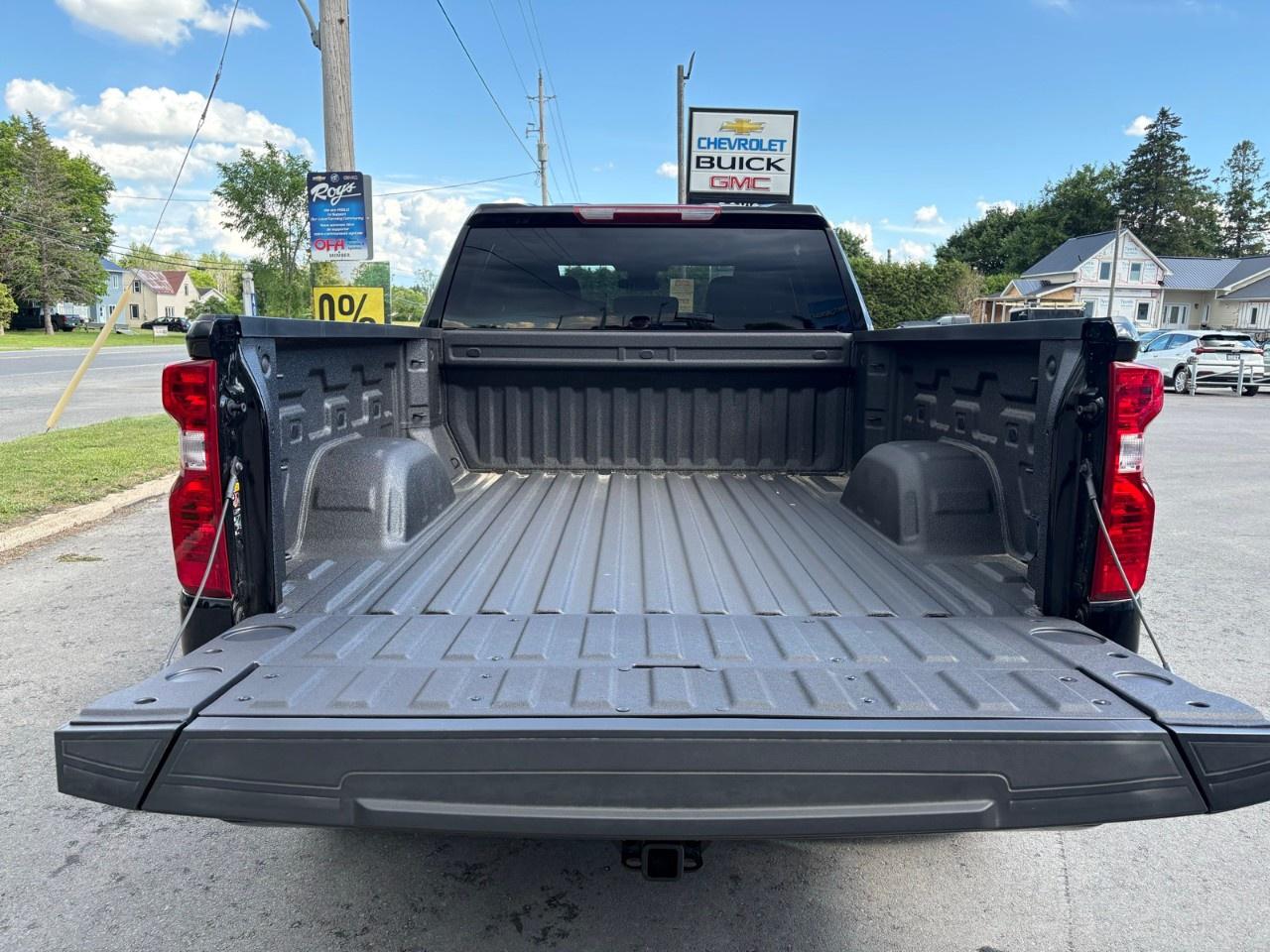 2026 Chevrolet Silverado 1500 Crew Cab Standard Box 4-Wheel Drive Custom Photo