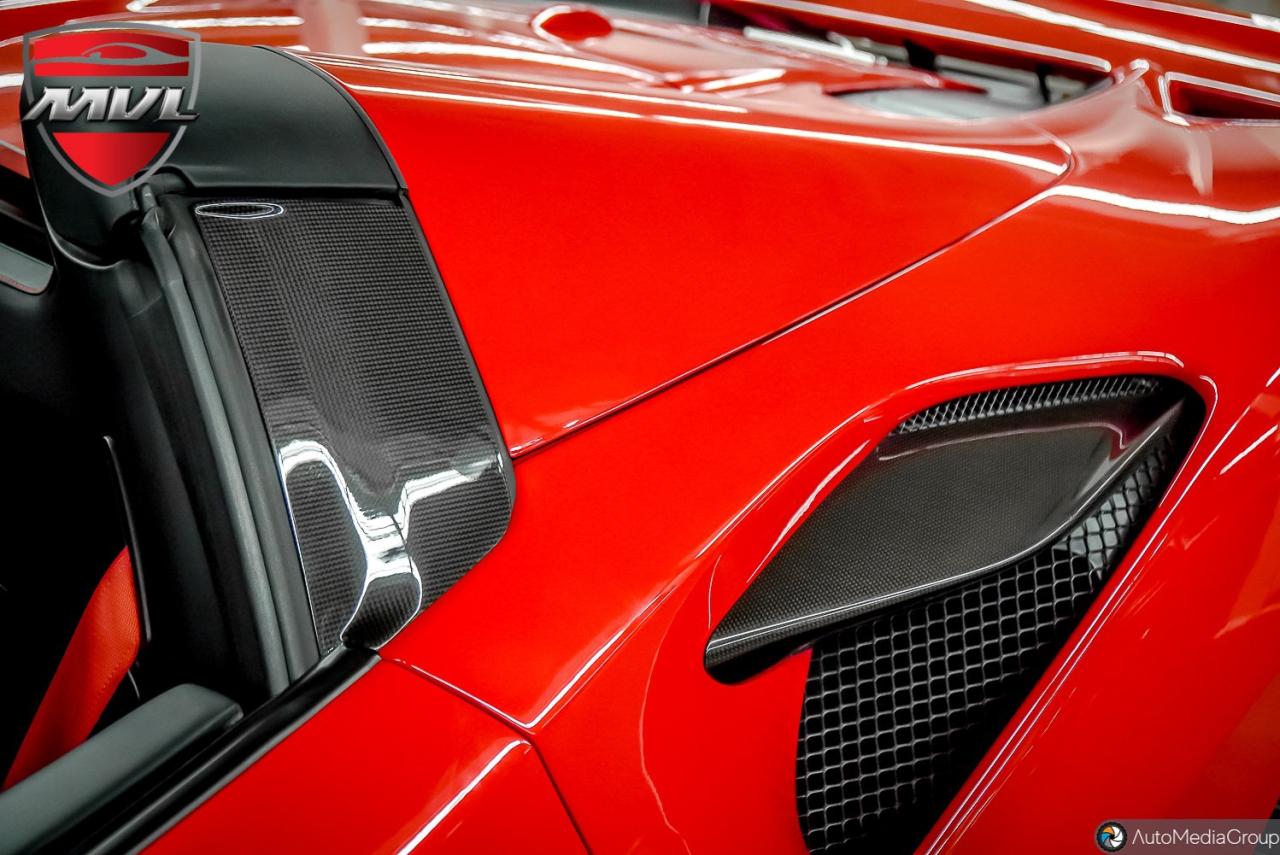 2023 Ferrari F8 Spider Base 2dr Convertible Photo