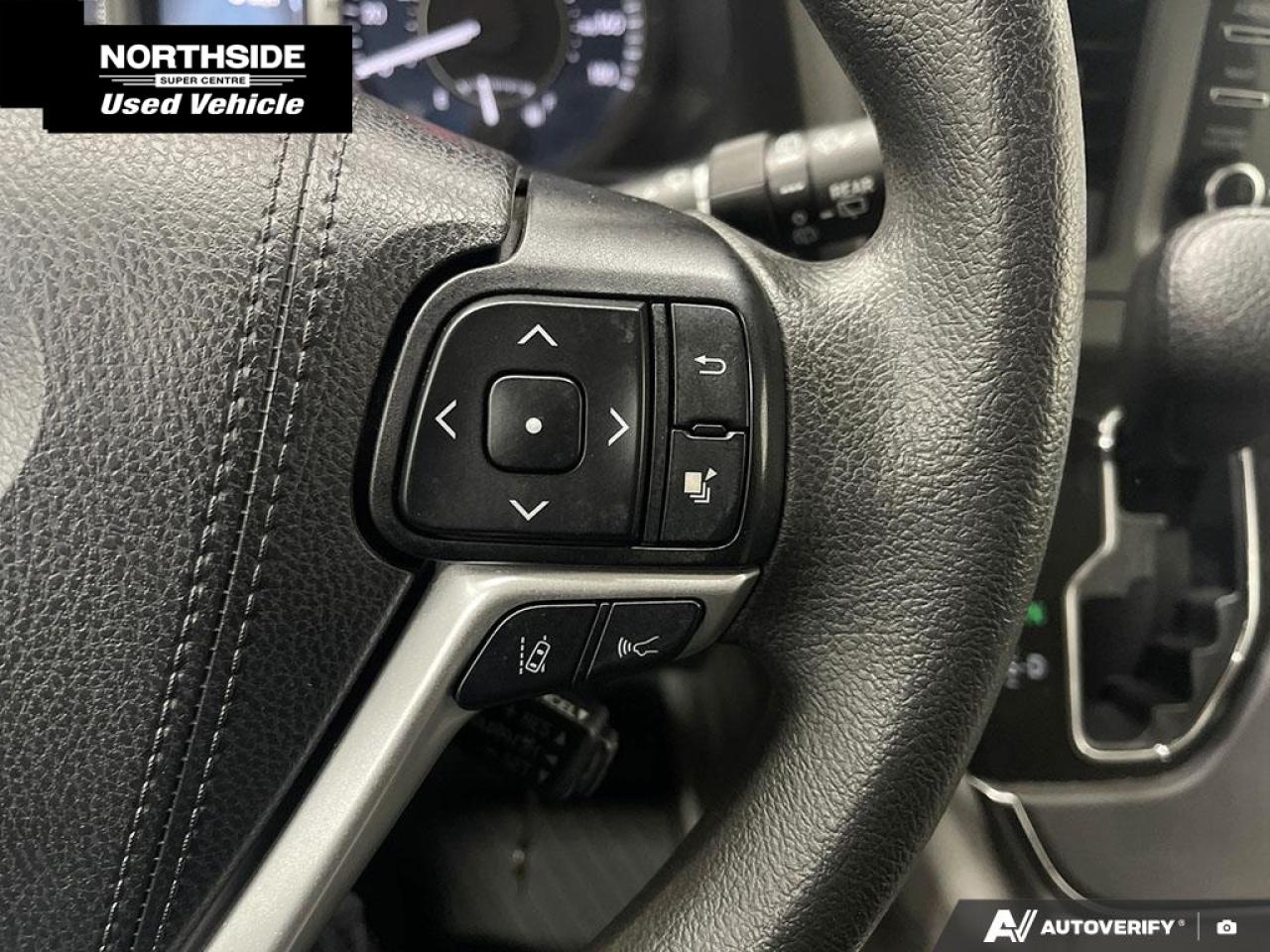 2019 Toyota Sienna 7-Passenger 4dr Front-wheel Drive Passenger Van Photo