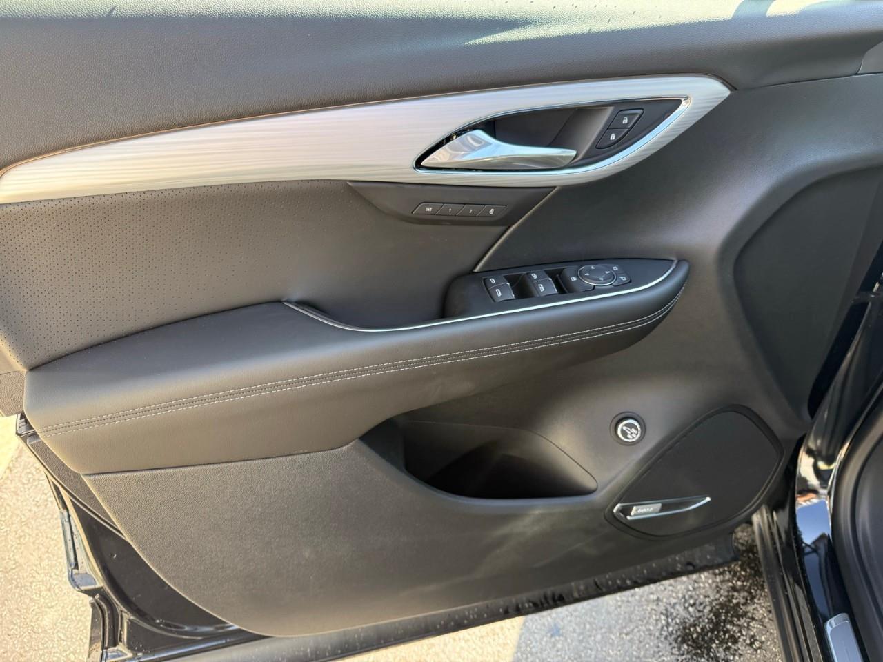 2025 Buick Envision Avenir 4dr All-Wheel Drive Photo