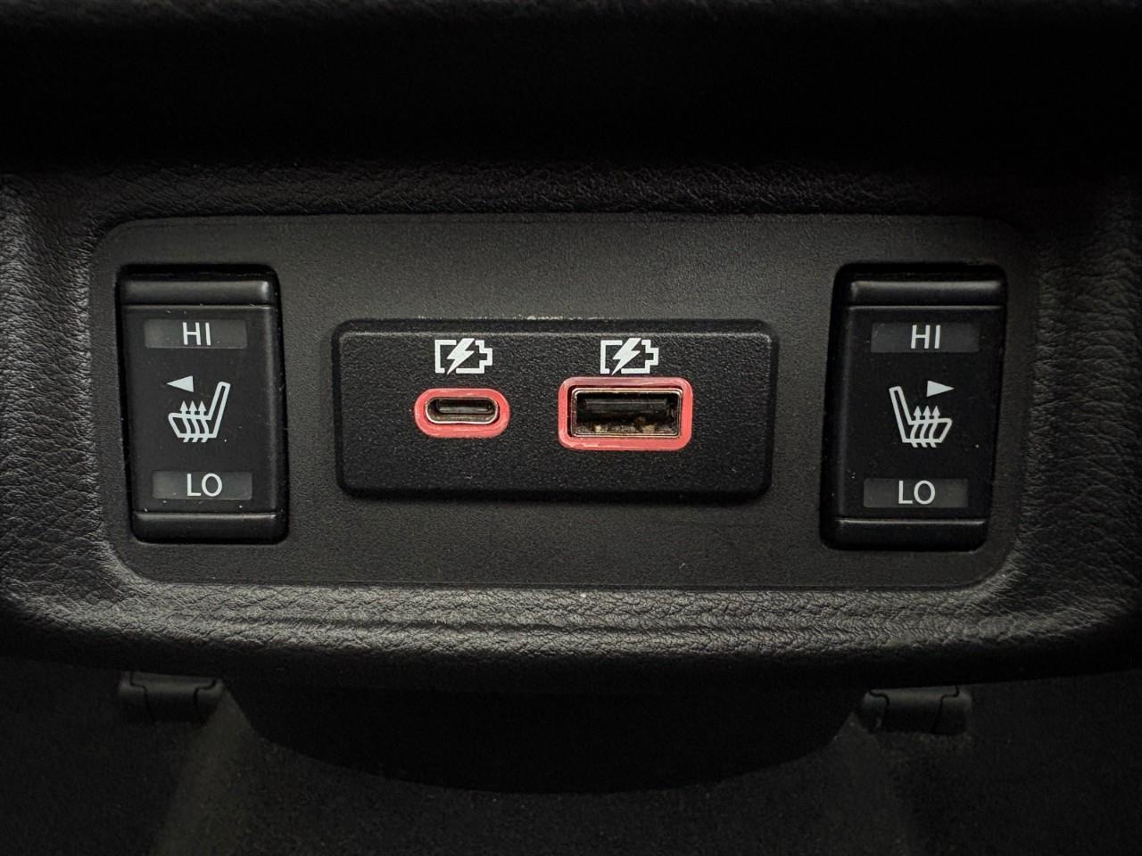 2023 Nissan Maxima SL 4dr Sedan Photo