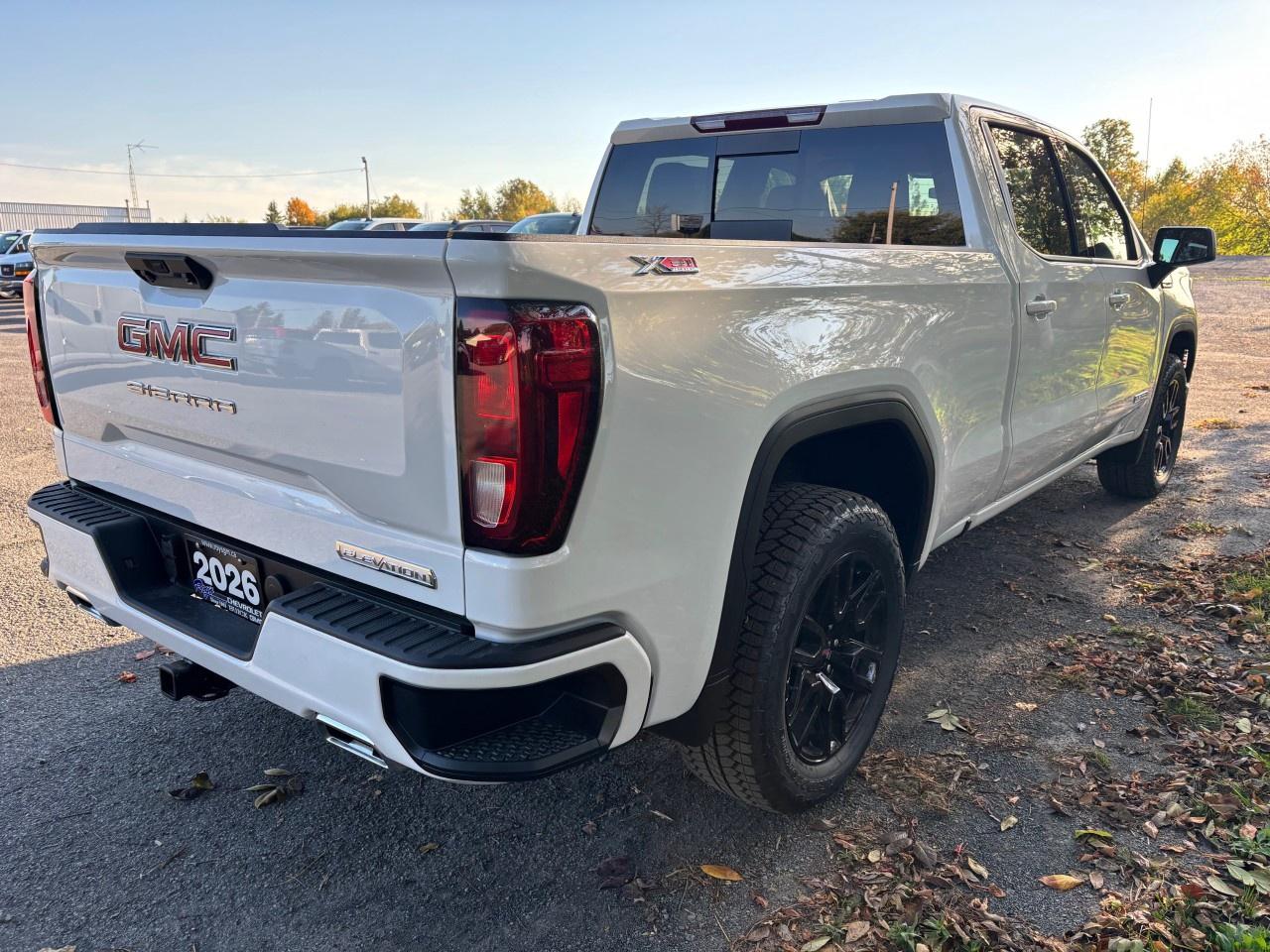 2026 GMC Sierra 1500 Crew Cab Standard Box 4-Wheel Drive Elevation Photo