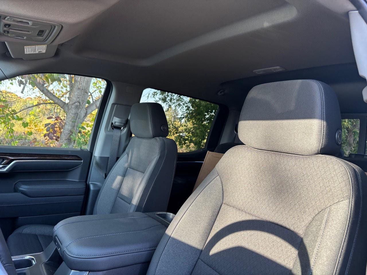 2026 GMC Sierra 1500 Crew Cab Standard Box 4-Wheel Drive Elevation Photo4