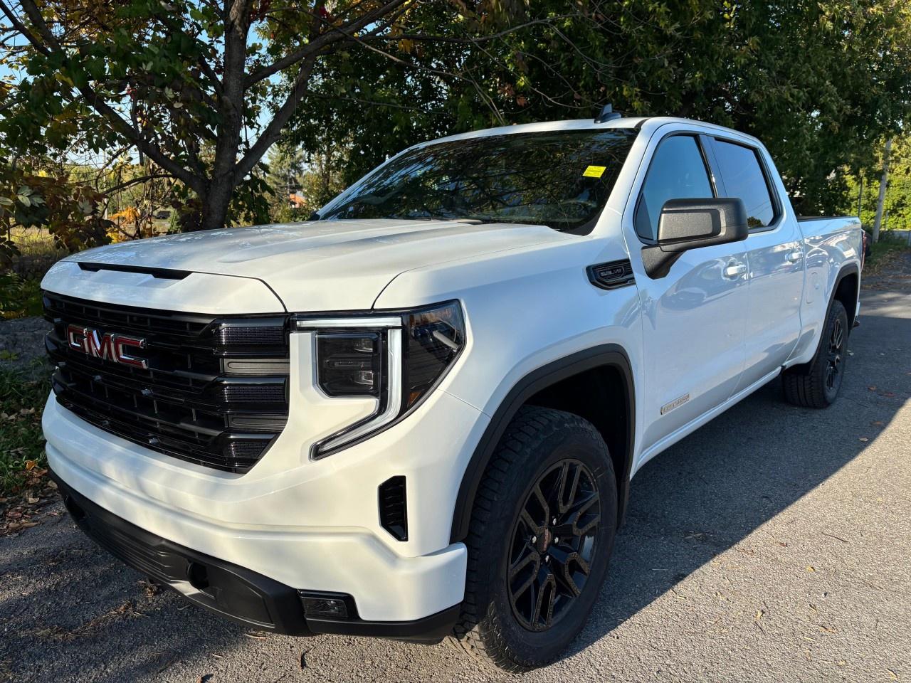 2026 GMC Sierra 1500 Crew Cab Standard Box 4-Wheel Drive Elevation Photo