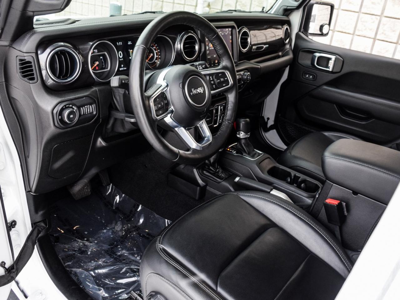 2021 Jeep WRANGLER UNLIMITED Sahara 4dr 4x4 Photo