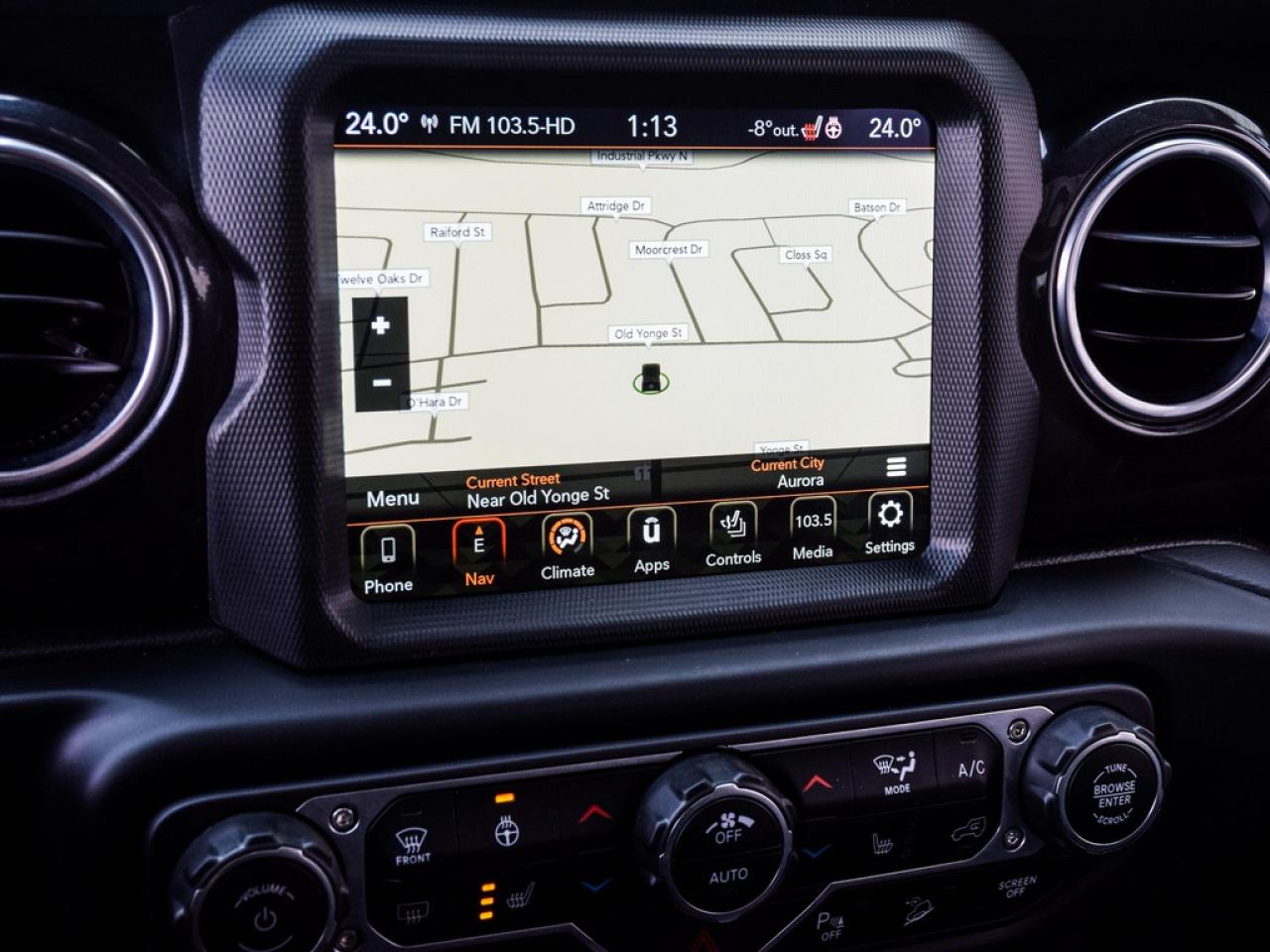 2021 Jeep WRANGLER UNLIMITED Sahara 4dr 4x4 Photo