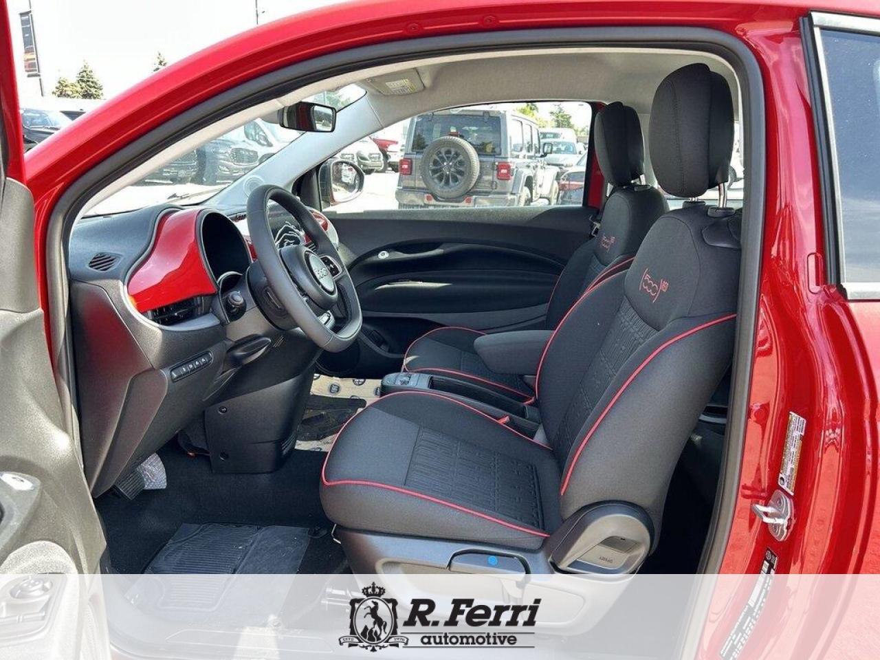 2025 Fiat 500E Base 2dr Hatchback Photo