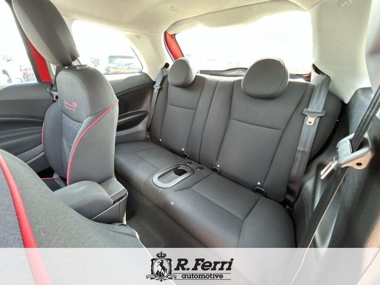 2025 Fiat 500E Base 2dr Hatchback Photo