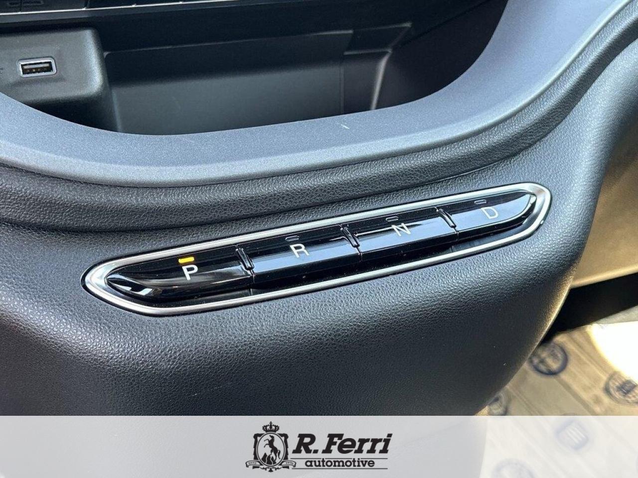 2025 Fiat 500E Base 2dr Hatchback Photo