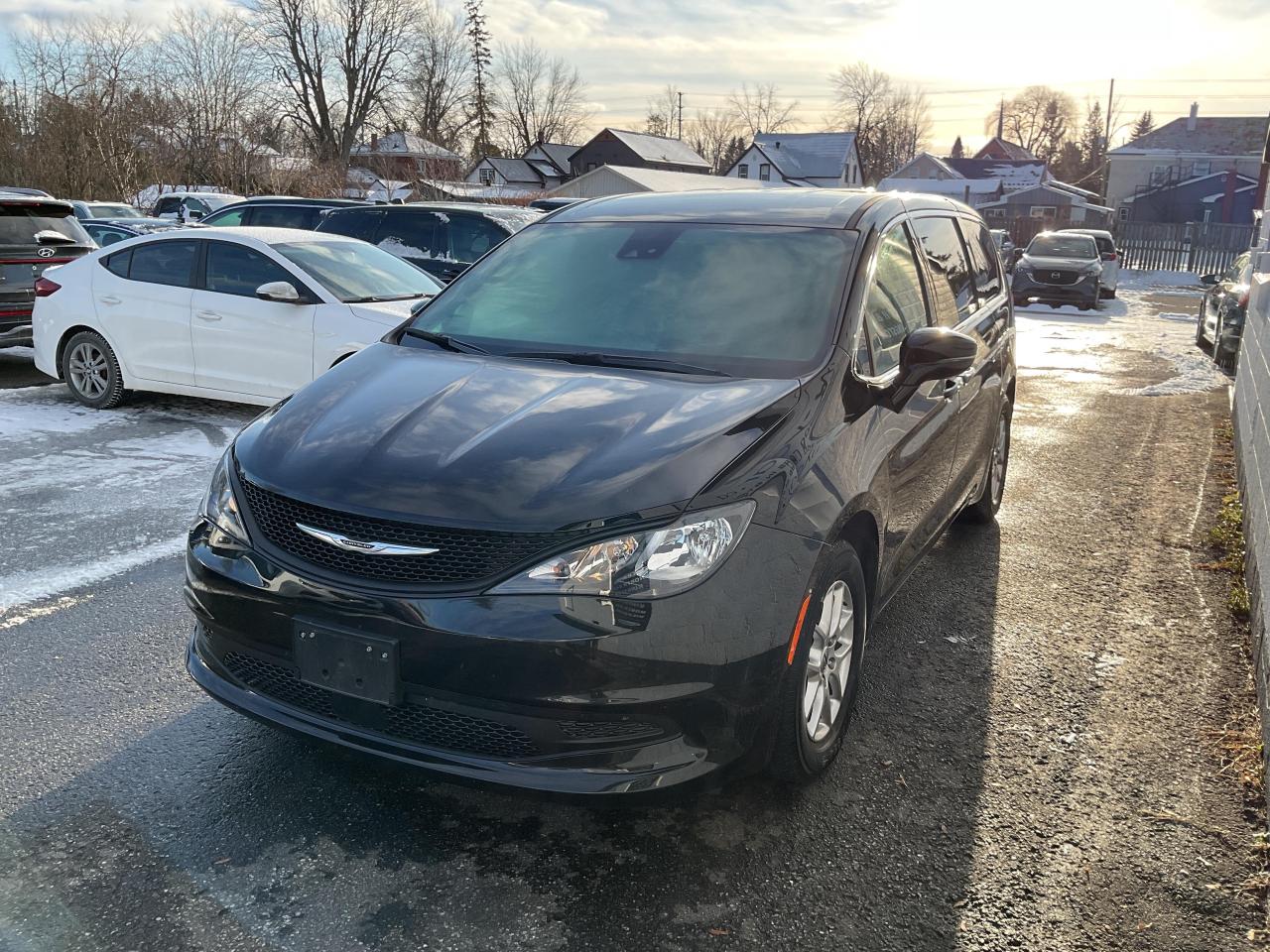 2024 Chrysler Grand Caravan SXT Front-Wheel Drive Passenger Van Photo