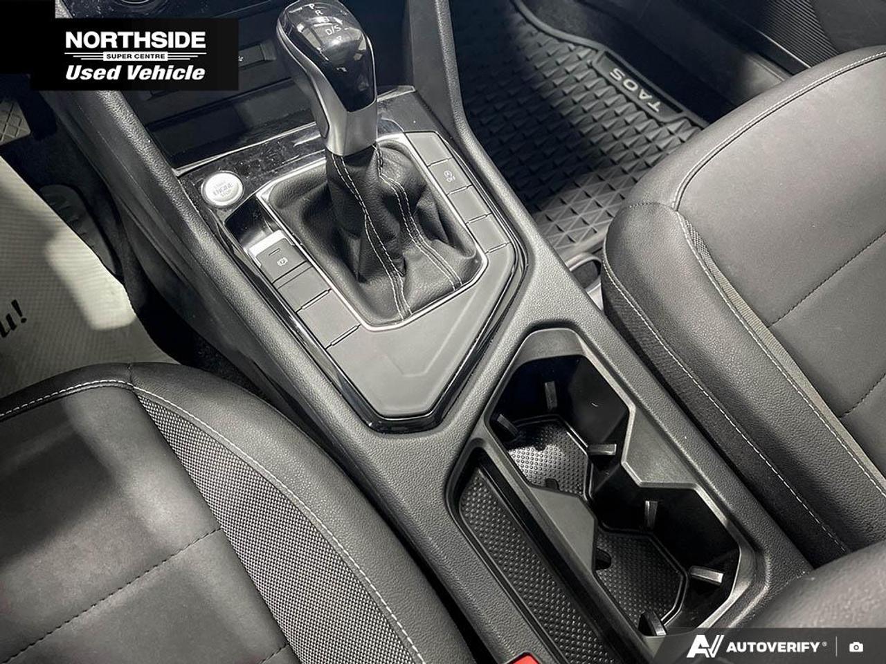 2023 Volkswagen Taos Comfortline 4dr Front-Wheel Drive Photo