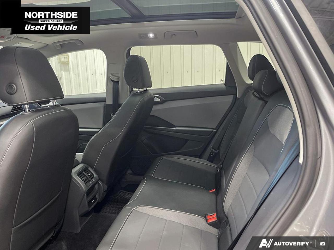 2023 Volkswagen Taos Comfortline 4dr Front-Wheel Drive Photo