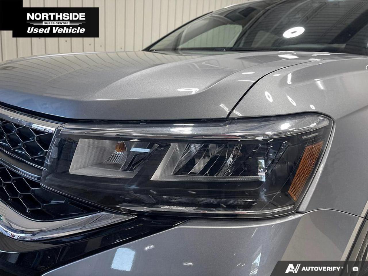 2023 Volkswagen Taos Comfortline 4dr Front-Wheel Drive Photo