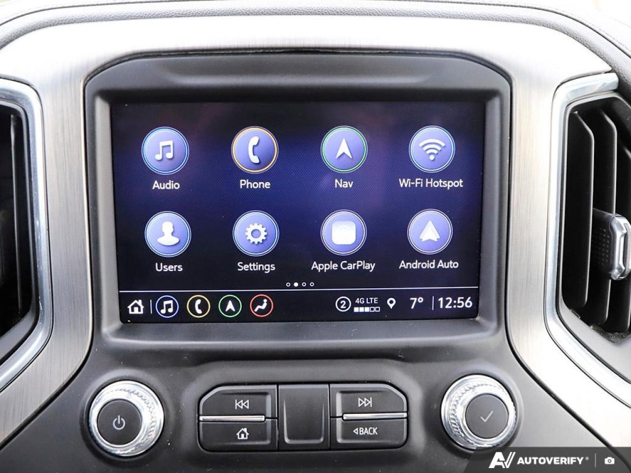 2023 GMC SIERRA 2500HD 4WD Crew Cab Standard Box Denali Photo