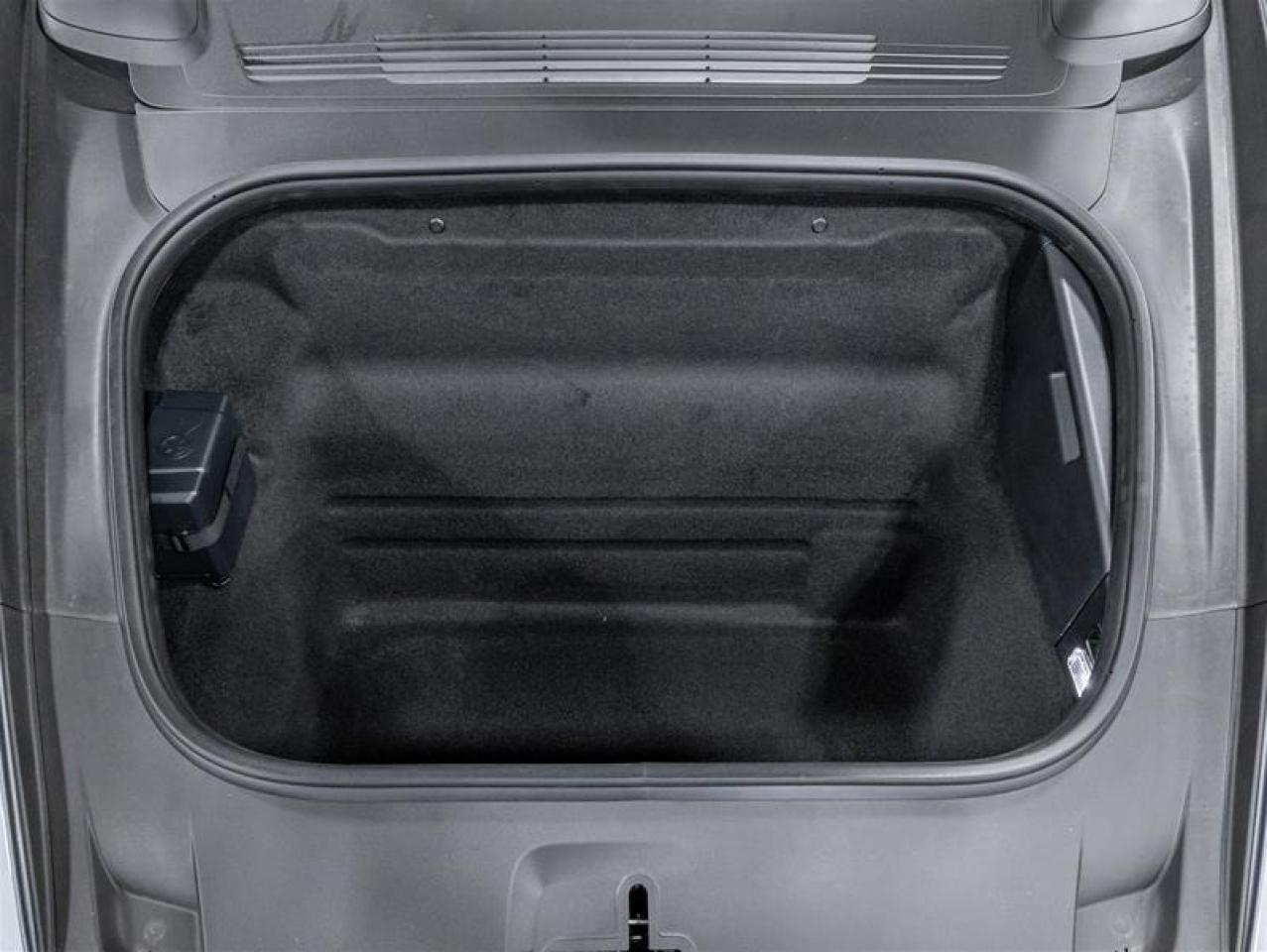 2025 Porsche 911  Photo