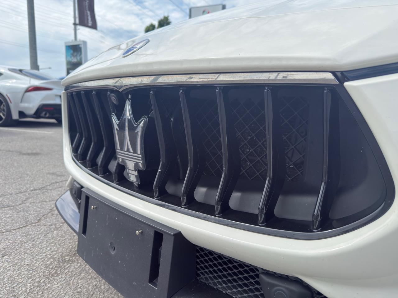 2020 Maserati Ghibli S Q4 GranSport 4dr All-Wheel Drive Sedan Photo3