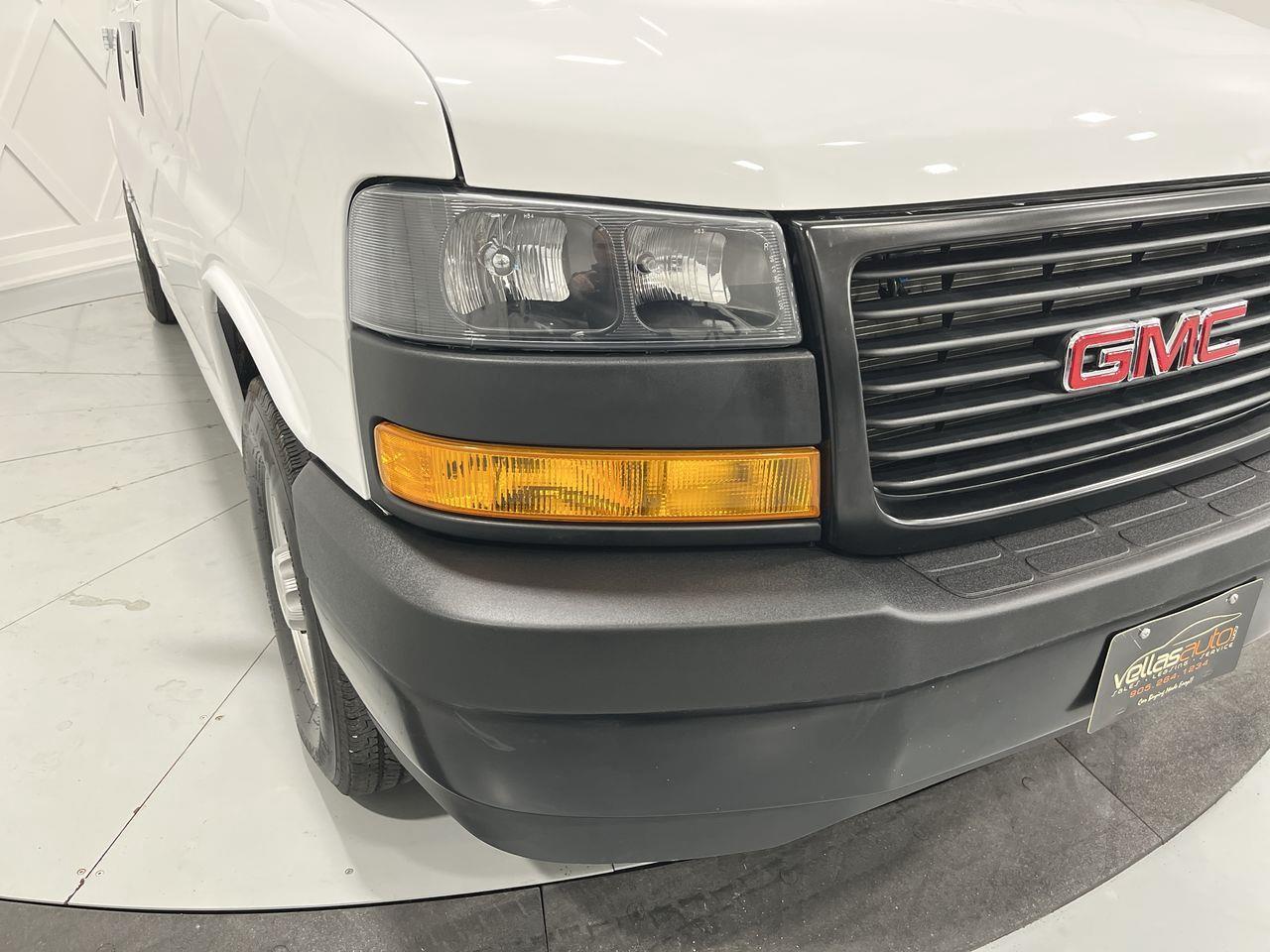 2022 GMC Savana 2500  Photo