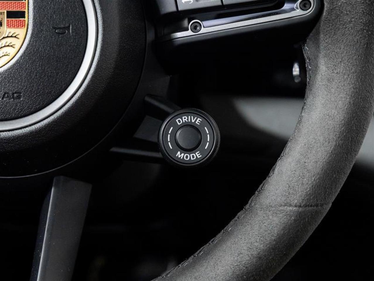 2025 Porsche Taycan  Photo