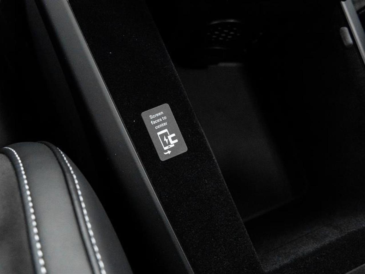 2025 Porsche Taycan  Photo