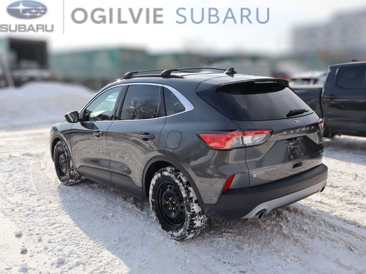 2020 Ford Escape Titanium Hybrid 4dr Front-Wheel Drive Photo