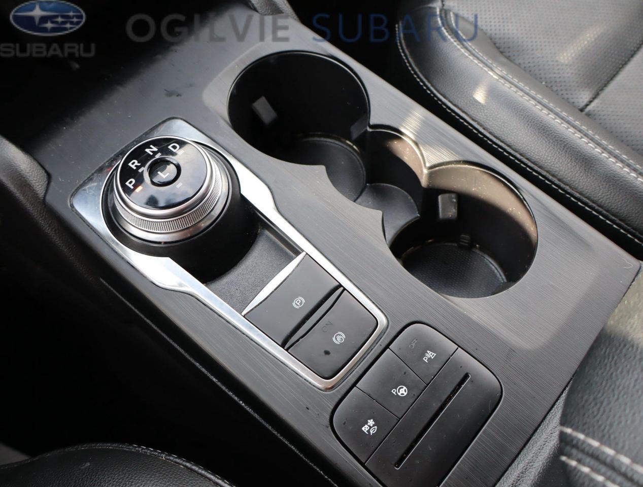 2020 Ford Escape Titanium Hybrid 4dr Front-Wheel Drive Photo