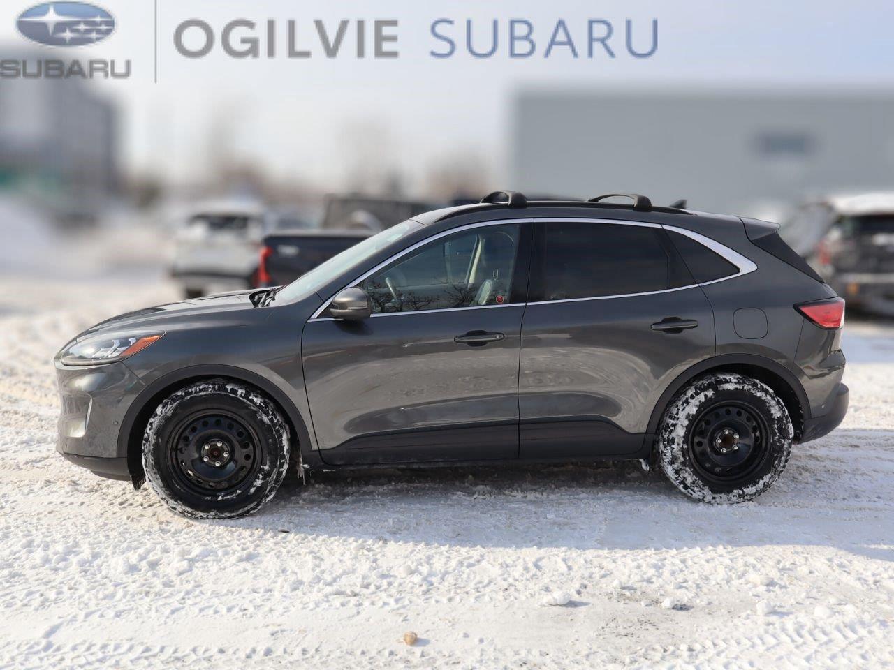 2020 Ford Escape Titanium Hybrid 4dr Front-Wheel Drive Photo