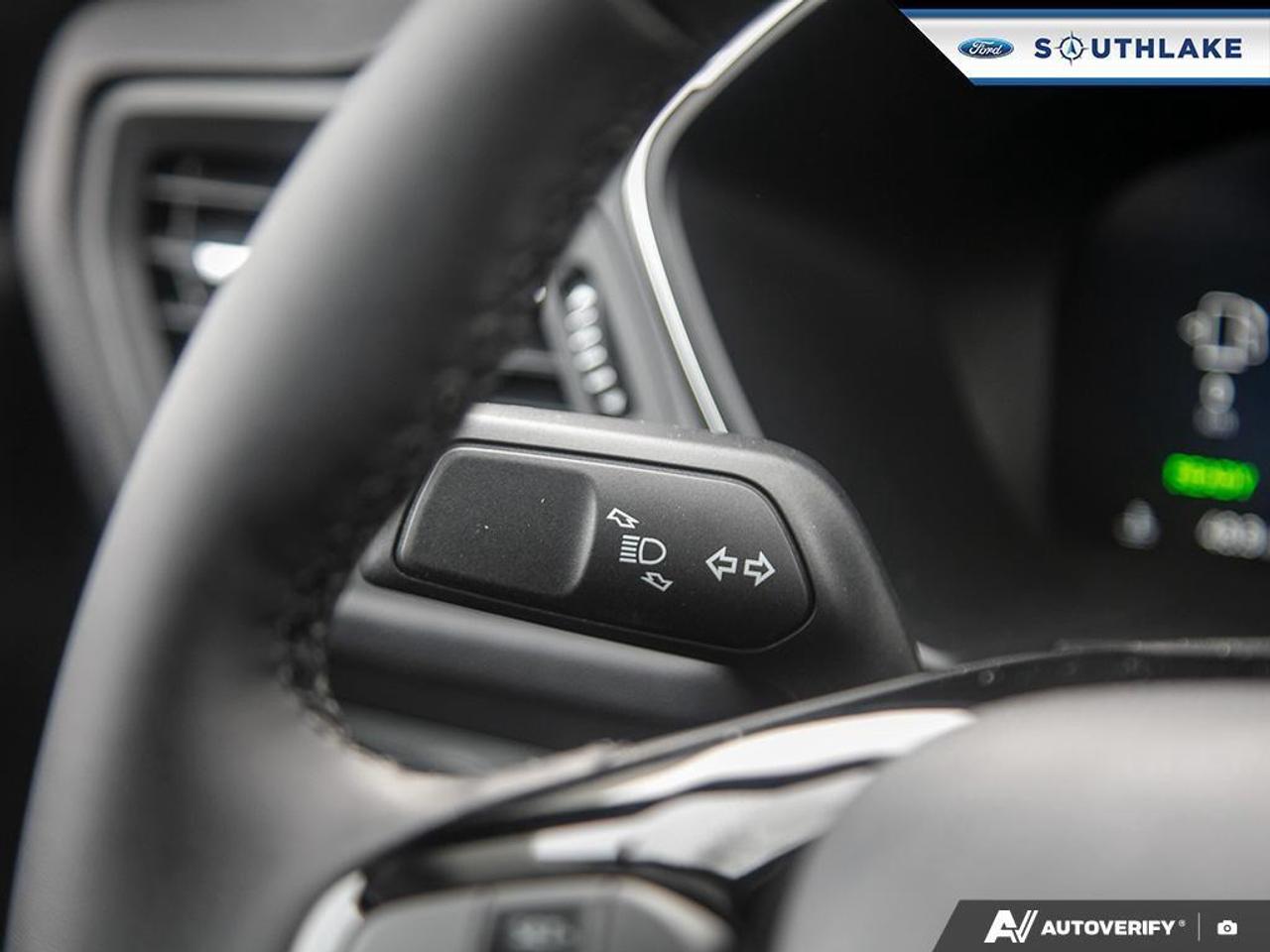 2026 Ford Escape PHEV 4dr Front-Wheel Drive Photo