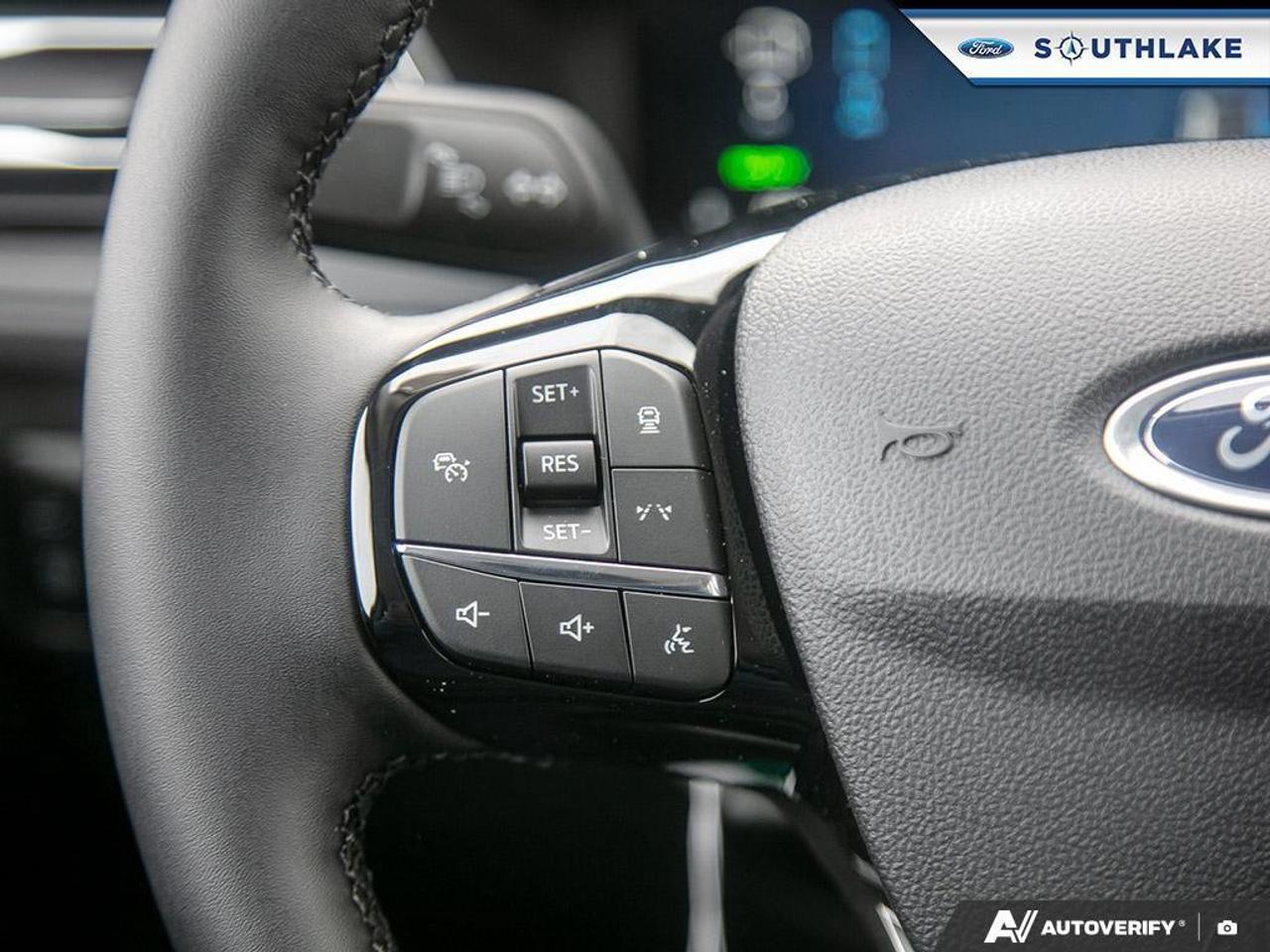 2026 Ford Escape PHEV 4dr Front-Wheel Drive Photo