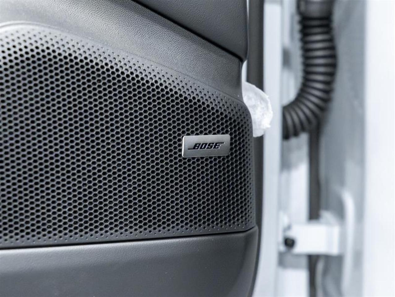 2025 Porsche Macan  Photo