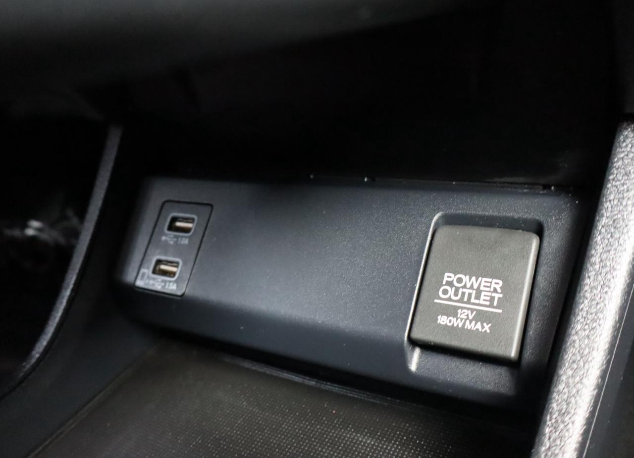 2022 Honda HR-V Touring 4dr All-Wheel Drive Photo