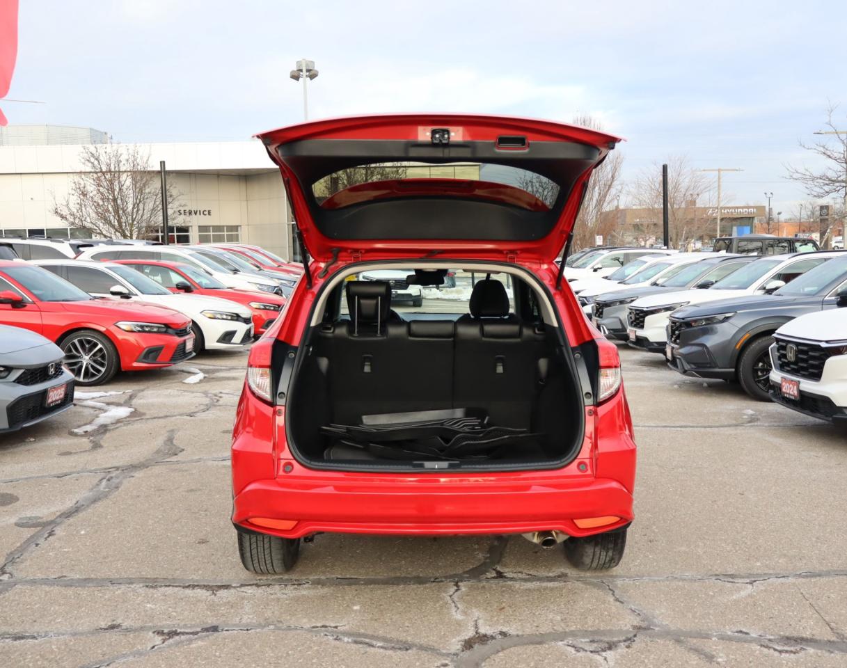 2022 Honda HR-V Touring 4dr All-Wheel Drive Photo