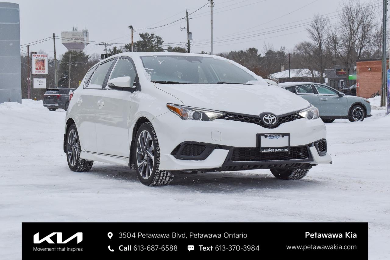 2018 Toyota Corolla iM  Photo