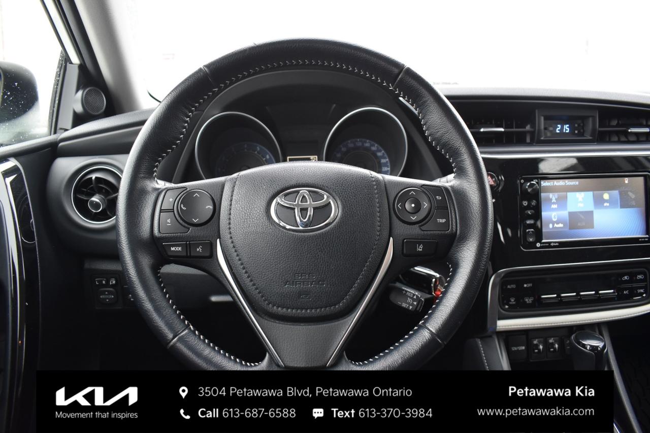 2018 Toyota Corolla iM  Photo