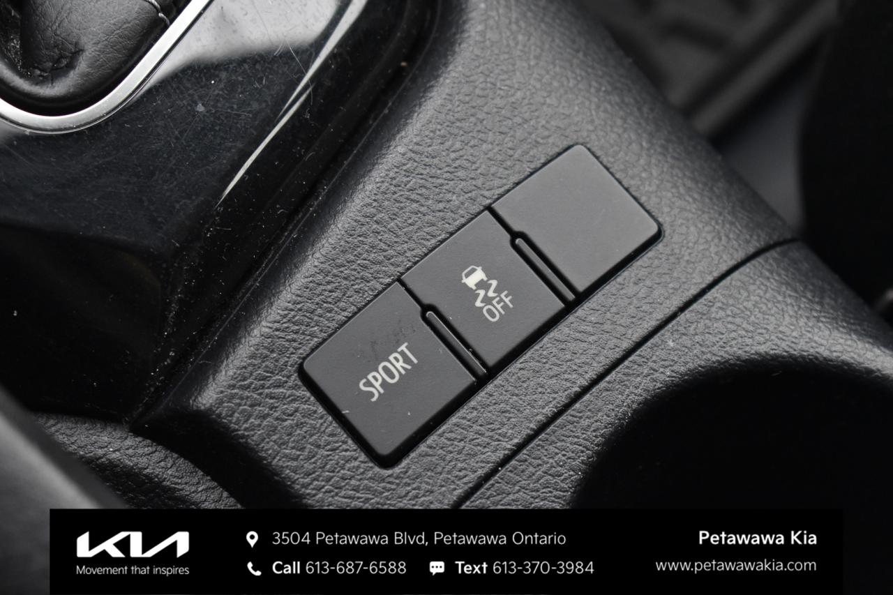 2018 Toyota Corolla iM  Photo