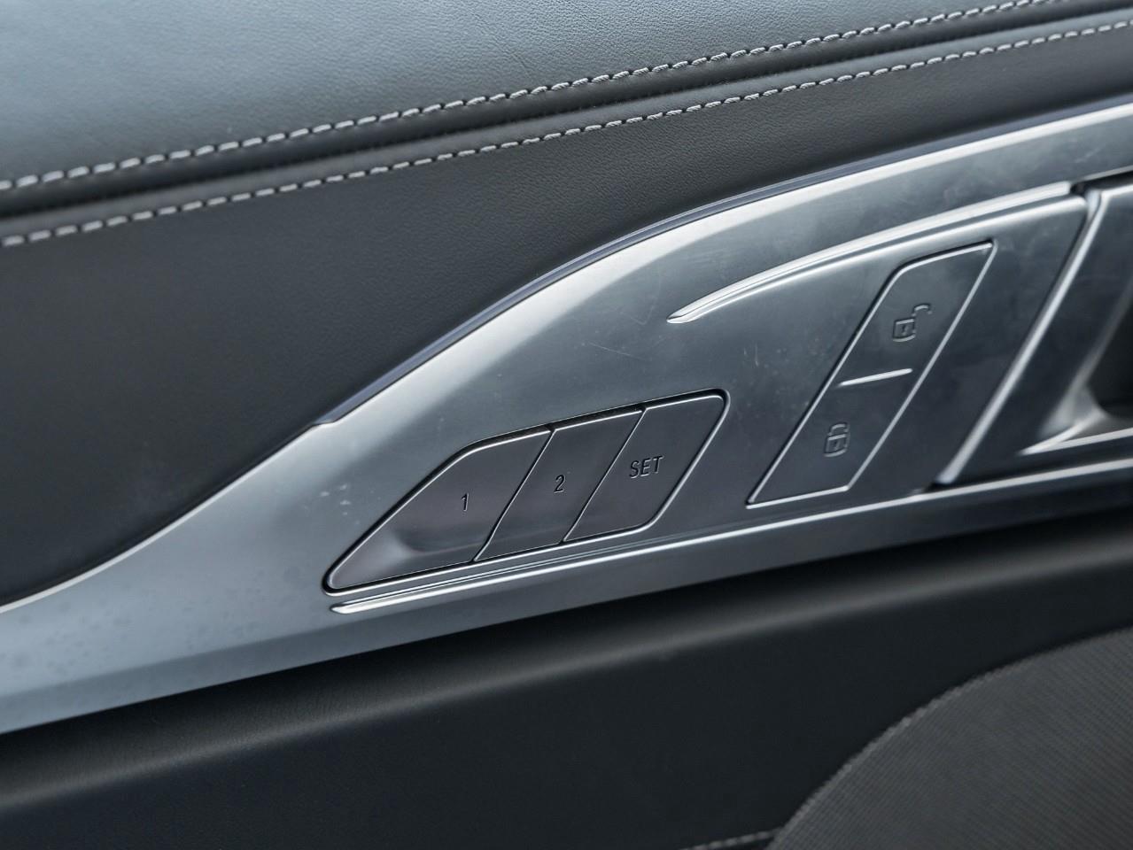 2024 BMW M850 i xDrive 2dr All-Wheel Drive Coupe Photo