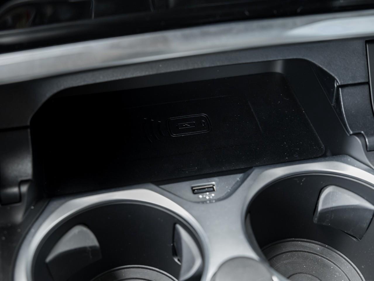 2024 BMW M850 i xDrive 2dr All-Wheel Drive Coupe Photo