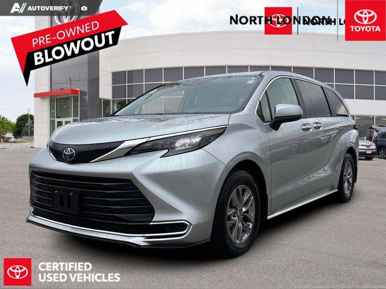2024 Toyota Sienna  Photo0